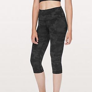 Lululemon Wunder Under Crop Leggings